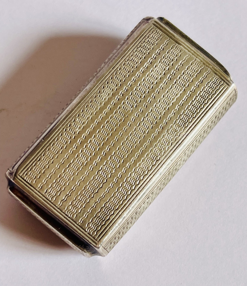 Silver Snuffbox -photo-6